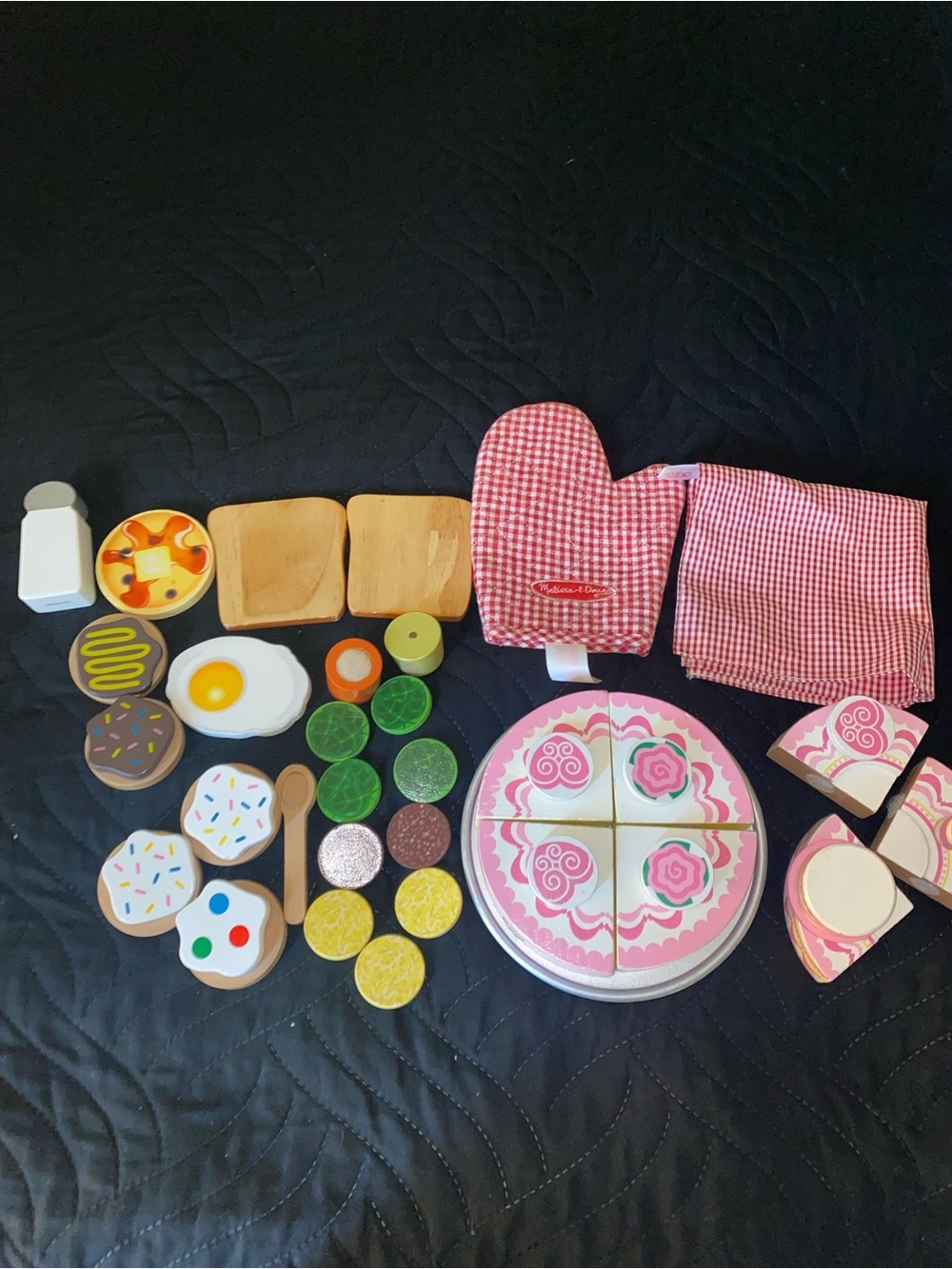 Melissa & Doug 44 Pc Pink Wooden Play Cake Dessert Sandwich Toppings Kid Set - Picture 4 of 14